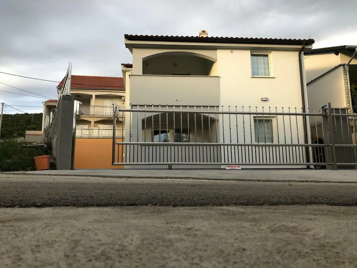 Apartmani Bau Bab Krusevo  Apartment Krusevo (Zadar)